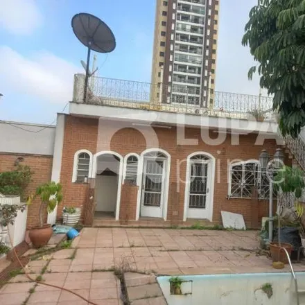 Rent this 5 bed house on Rua Teresa Francisca Martin 99 in Canindé, São Paulo - SP