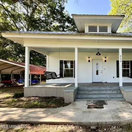 Buy this 2 bed house on 608 Goodwater Road Northwest in Magee, MS 39111