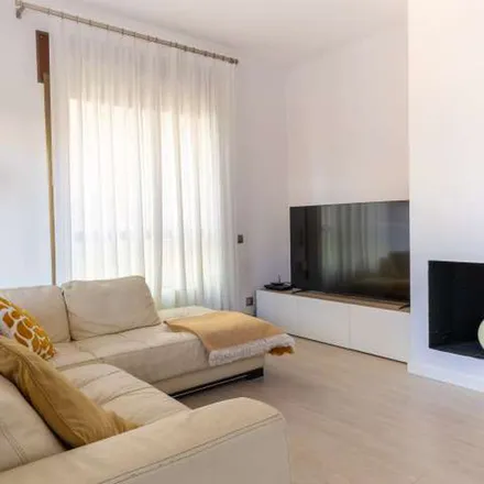 Image 9 - Carrer del Danubi, 19, 08028 Barcelona, Spain - Apartment for rent