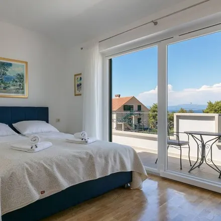 Rent this 4 bed house on Općina Milna in Split-Dalmatia County, Croatia