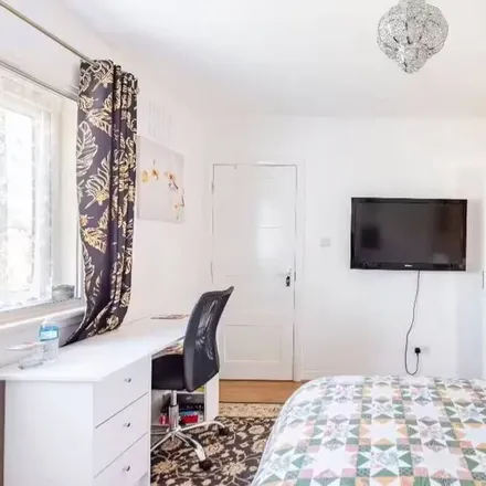 Rent this 2 bed apartment on London in TW4 6HU, United Kingdom