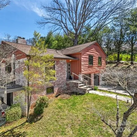 Image 1 - 14 Reynolds Place, Asheville, NC 28804, USA - House for sale