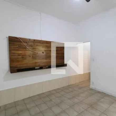Rent this 2 bed apartment on Rua Afonso Ferreira in Engenho de Dentro, Rio de Janeiro - RJ