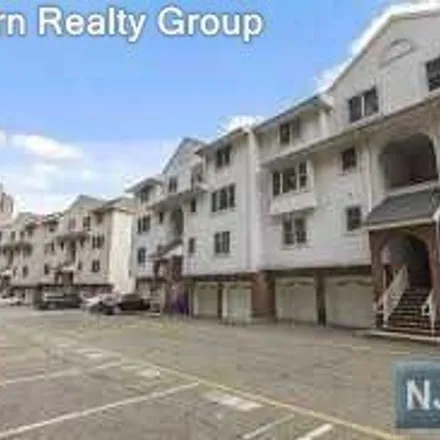 Rent this 2 bed condo on 99 Legend Hills Drive in Edgewater, Bergen County