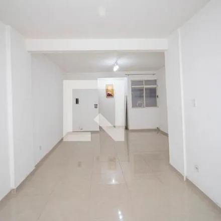 Buy this 2 bed apartment on Rua Agostinho Gomes 643 in Vila Monumento, São Paulo - SP