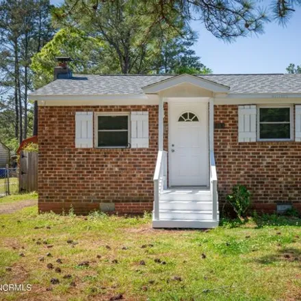 Buy this 2 bed house on 1981 Evans Street in Old Town Harbor, New Bern