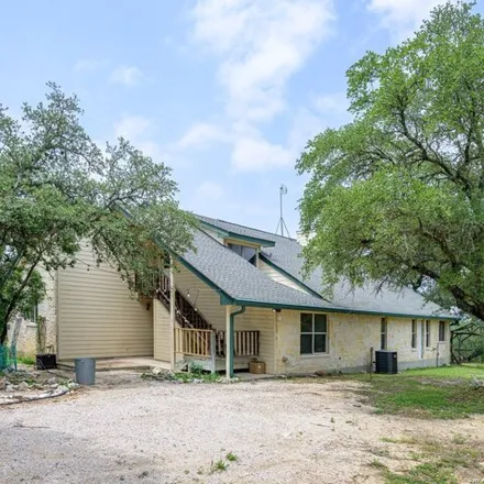 Image 4 - 292 Phillip Dr, Pipe Creek, Texas, 78063 - House for sale