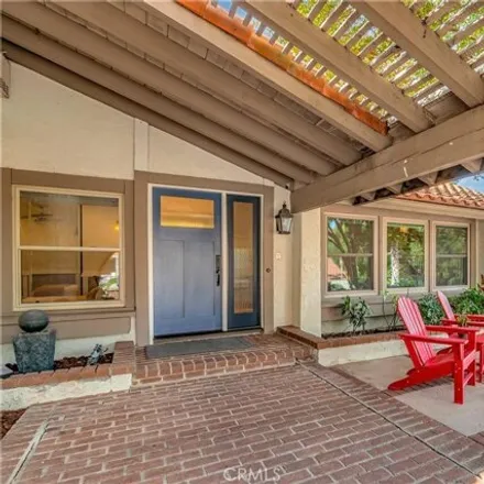 Image 5 - Rasmussen Open Space, Colodny Drive, Agoura, Agoura Hills, CA 91375, USA - House for sale