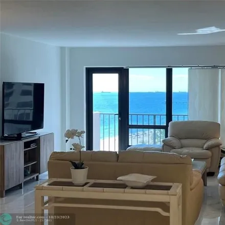 Image 2 - 5098 North Ocean Drive, Lauderdale-by-the-Sea, Broward County, FL 33308, USA - Condo for rent