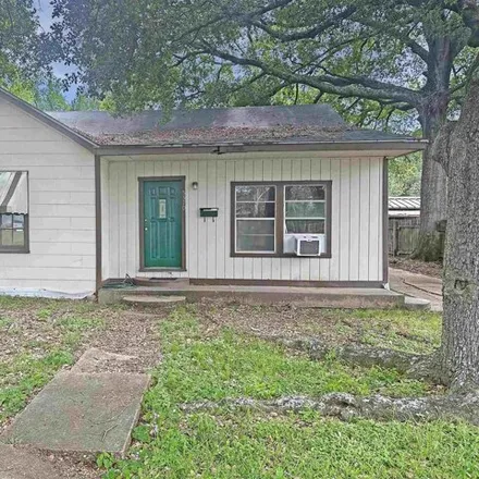 Buy this 3 bed house on 5354 East Parkway Drive in Beaumont, TX 77705