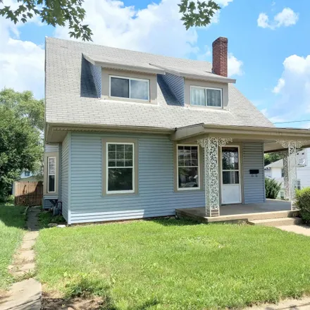 Buy this 4 bed house on 1011 Byron Street in Huntington, IN 46750