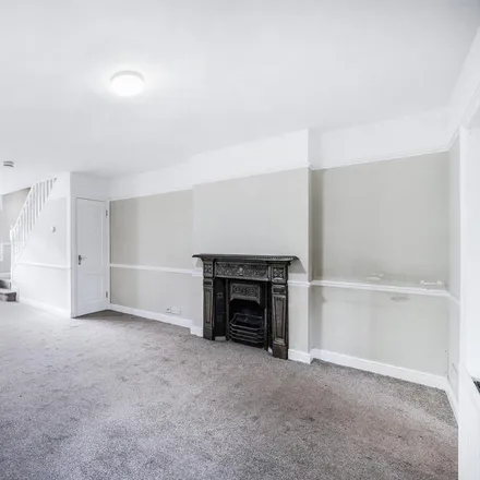 Image 1 - 39 Bedford Road, London, W13 0SP, United Kingdom - House for rent