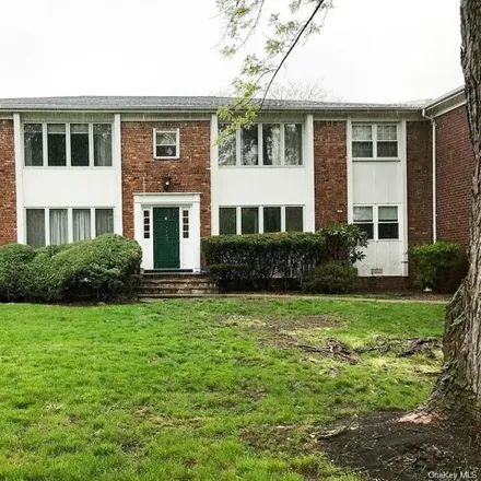 Buy this 1 bed condo on 3 Essex Lane in Village of Suffern, NY 10901