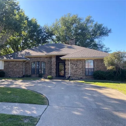 Rent this 3 bed house on 4622 Candlestick Drive in Garland, TX 75043