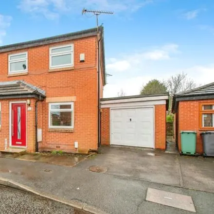 Buy this 3 bed duplex on Worcester Close in Pimhole, Radcliffe