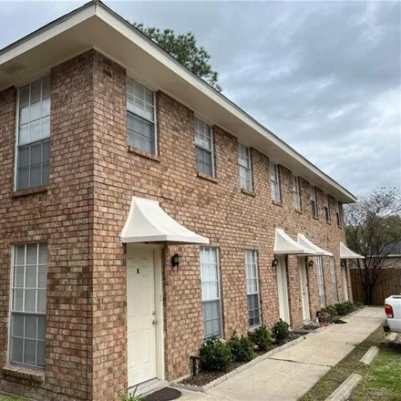 Rent this 2 bed townhouse on 101 Paul Maillard Road in Luling, St. Charles Parish