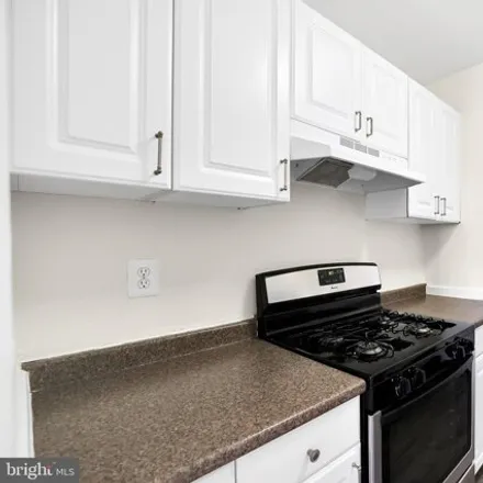 Image 6 - The Lancaster, 1830 Columbia Pike, Arlington, VA 22204, USA - Condo for sale