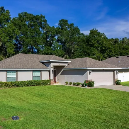 Buy this 4 bed house on 9918 Southeast 37th Terrace in Belleview, Marion County