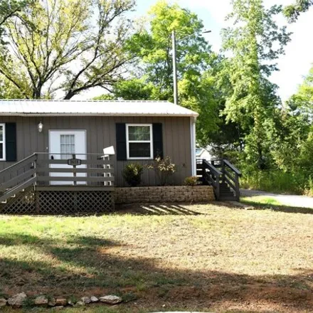 Buy this 2 bed house on 105 Hardin Street in Palestine, TX 75803
