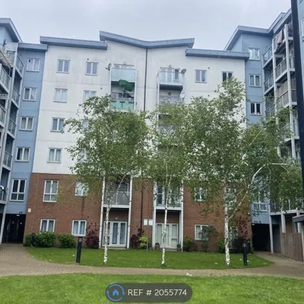 Image 8 - Foundry Court, Mill Street, Wexham Court, SL2 5YQ, United Kingdom - Apartment for rent