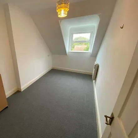 Image 6 - Barringtons Close, Rayleigh, SS6 8BD, United Kingdom - Room for rent