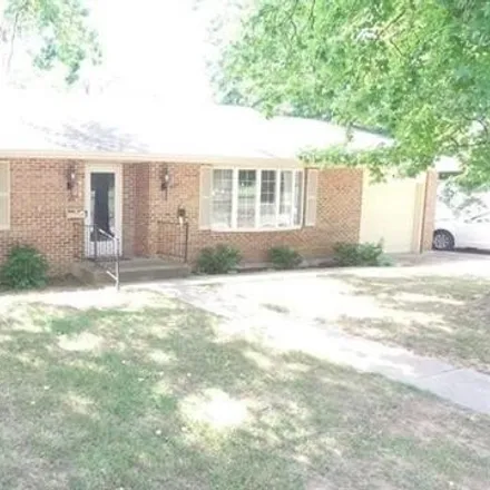 Rent this 3 bed house on 238 West Ewing Street in Nevada, MO 64772
