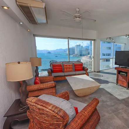 Rent this 3 bed apartment on Calle Laurel in Fraccionamiento Deportivo, 39300 Acapulco