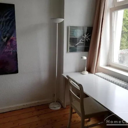 Rent this 2 bed apartment on Plittersdorfer Straße 85 in 53173 Bonn, Germany