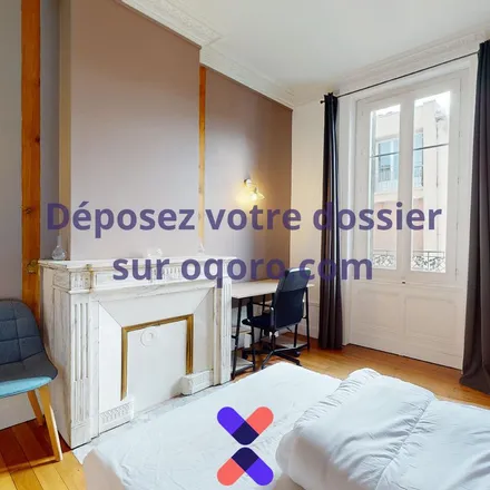 Rent this 3 bed apartment on 24 Rue Camelinat in 42000 Saint-Étienne, France