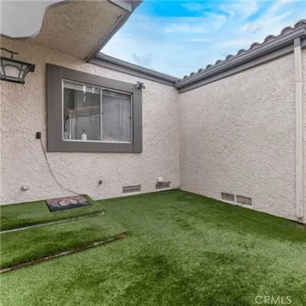 Image 6 - 11339 Tampa Avenue, Los Angeles, CA 91326, USA - House for sale