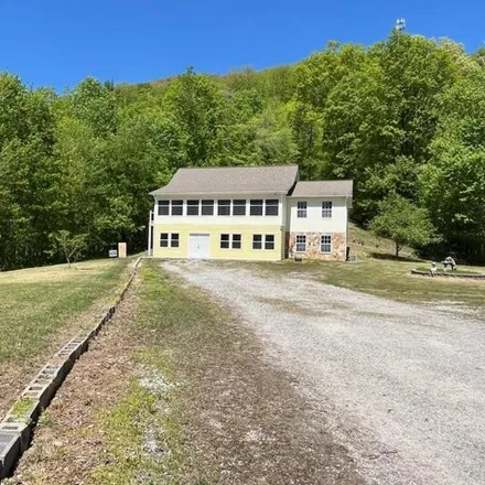 Buy this 4 bed house on 365 Big Springs Lane in Campbell County, TN 37757