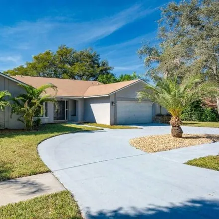 Image 5 - 185 Normandy Circle West, Palm Harbor, FL 34683, USA - House for sale