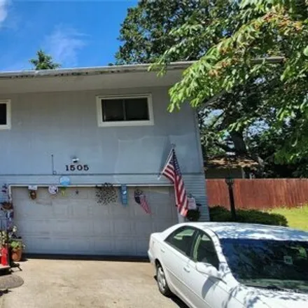 Image 2 - 1505 155th St E, Tacoma, Washington, 98445 - House for sale