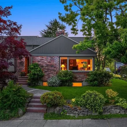 Image 1 - 7555 1st Ave NE, Seattle, Washington, 98115 - House for sale