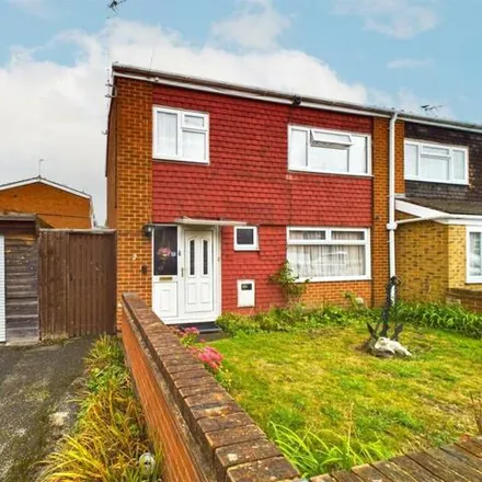 Buy this 3 bed duplex on 2 Bestwood Avenue in Arnold, NG5 7AL