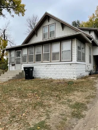 Image 2 - 611 North 2nd Street, Cherokee, IA 51012, USA - House for sale