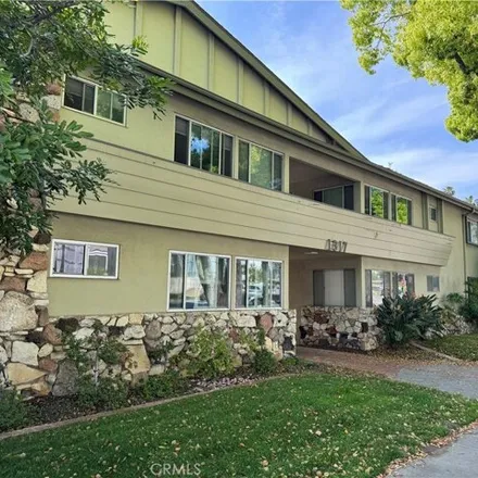 Buy this 2 bed condo on 1340 North Brand Boulevard in Glendale, CA 91202