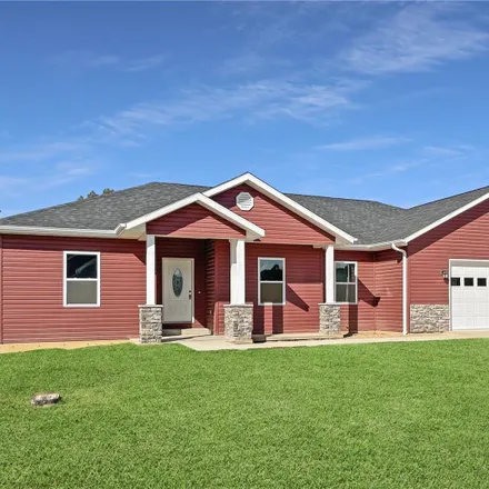 Buy this 4 bed house on 2598 South 11th Street in Poplar Bluff, MO 63901