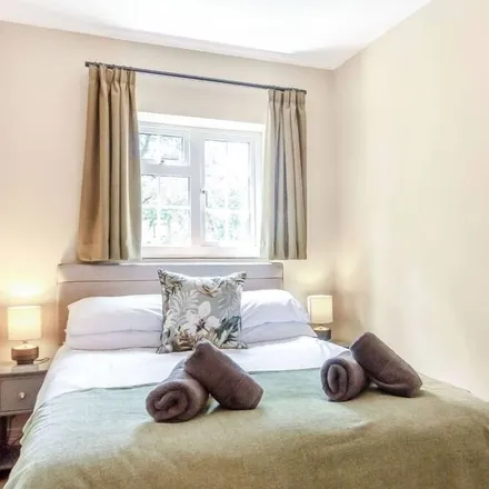 Rent this 3 bed duplex on Hopton in DE4 4DF, United Kingdom