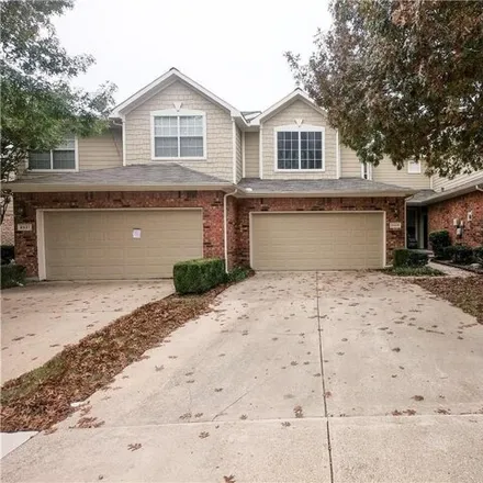 Rent this 2 bed townhouse on 8585 Hunters Trace Lane in Plano, TX 75024