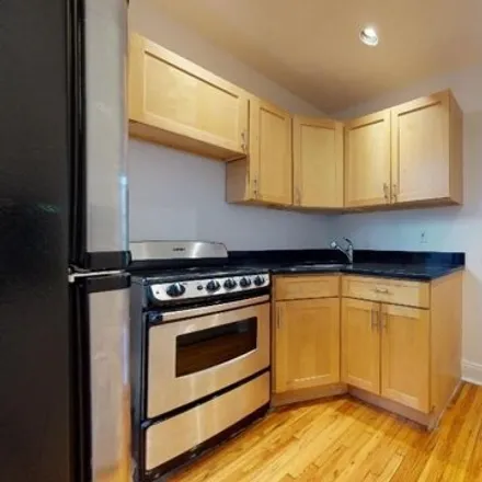 Image 3 - 330 East 93rd Street, New York, NY 10128, USA - Apartment for rent