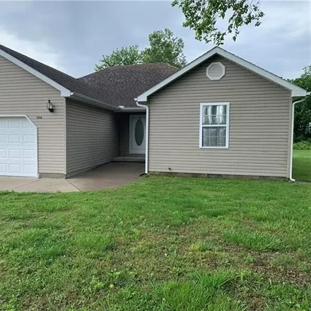 Buy this 3 bed house on 3166 Scotty Drive in Pittsburg, KS 66762