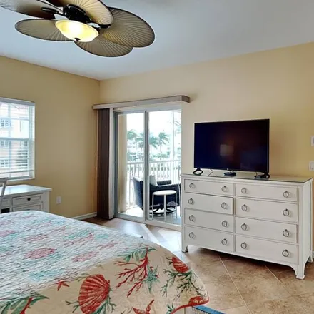 Rent this 3 bed condo on Fort Myers Beach in FL, 33931