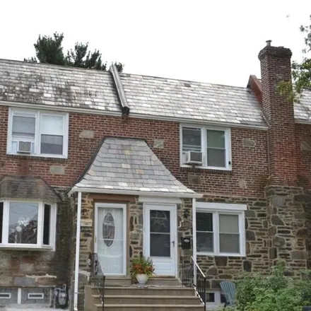 Rent this 3 bed house on 2368 Highland Avenue in Upper Darby, PA 19026