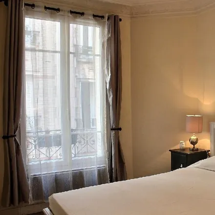 Image 9 - 4 Rue Nocard, 75015 Paris, France - Apartment for rent