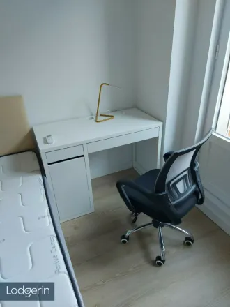 Rent this studio room on Madrid in Calle de Monteleón, 25