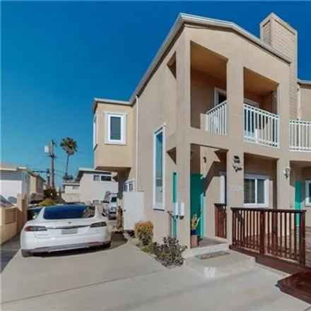 Rent this studio apartment on 2222 Mathews Avenue in Redondo Beach, CA 90278