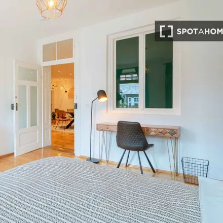 Rent this 4 bed room on Viktualienmarkt in 80331 Munich, Germany