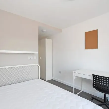 Image 6 - Rockingham Court, 152 Rockingham Street, Devonshire, Sheffield, S1 4EB, United Kingdom - Apartment for rent