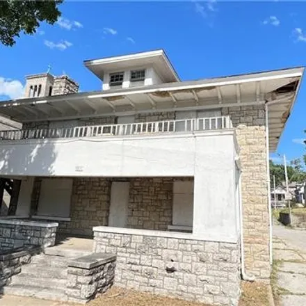 Image 4 - Blessed Sacrament School (Disused), East 39th Street, Kansas City, MO 64110, USA - House for sale